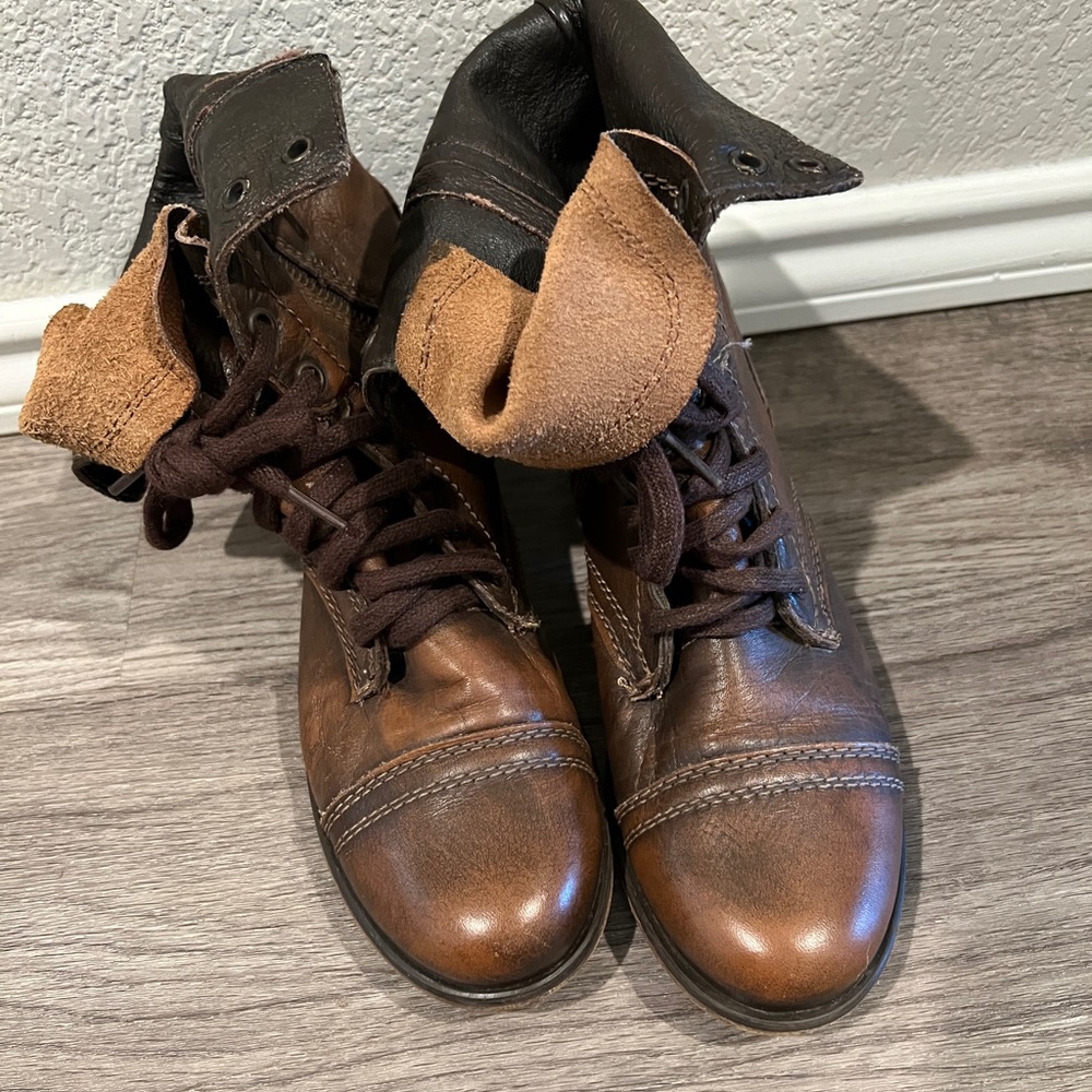 Steve Madden boots